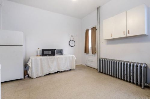 29 Battle Ave, White Plains NY  10606-1401 exterior