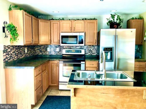 253 Jackson Rd, Berlin Boro NJ  08009-2618 exterior