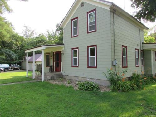 17 Powers Ave, Smartville, NY 13083-8307