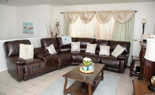 160 Allwood Ave, Central Islip NY  11722-3314 exterior