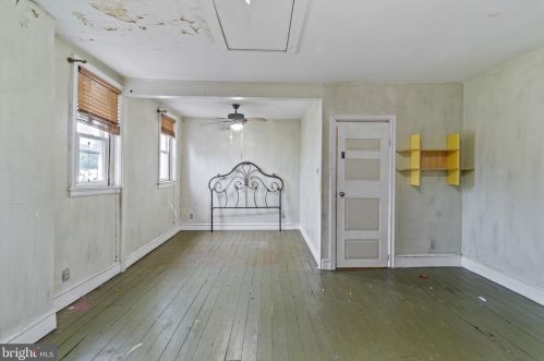 427 Columbia Ave, Lansdale PA 19446-3505 exterior