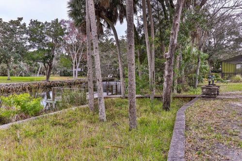 5146 Riverside Dr, Homosassa FL 34448-3746 exterior