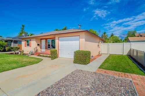645 Rosewood Ct, Ontario, CA 91762-1931