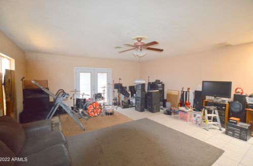 551 Emelita Ave, Mesa AZ 85208-2826 exterior