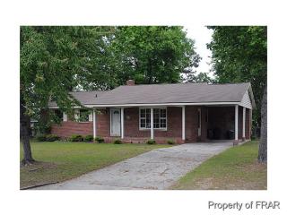 4002 Welmont Dr, Fayetteville, NC 28304-5215