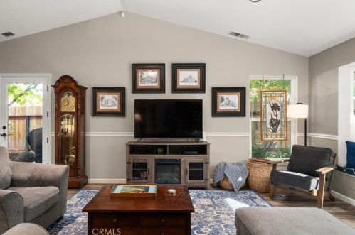 291 Pinyon Hills Dr, Chico CA  95928-3963 exterior