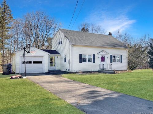 10 Mark Dr, Coventry CT  06238-1122 exterior