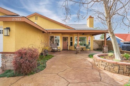 27815 Crookshank Dr, Santa Clarita, CA 91350-1376