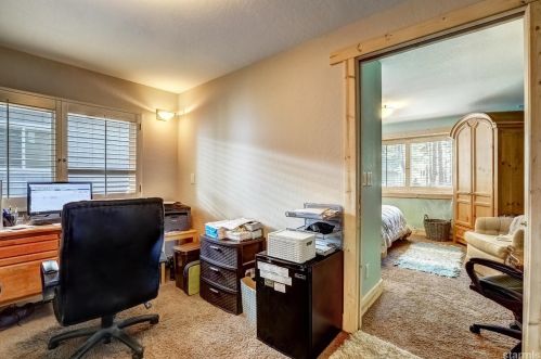 725 Stanford Ave, South Lake Tahoe CA  96150-2417 exterior