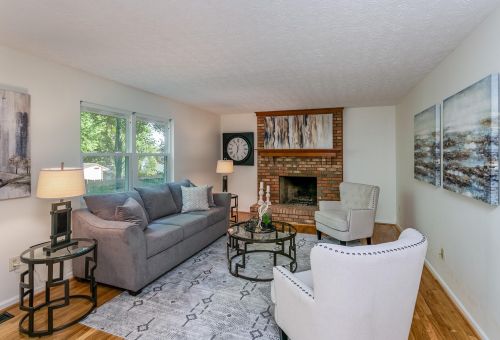 1385 Ashford Pl, Florence, KY 41042-9320