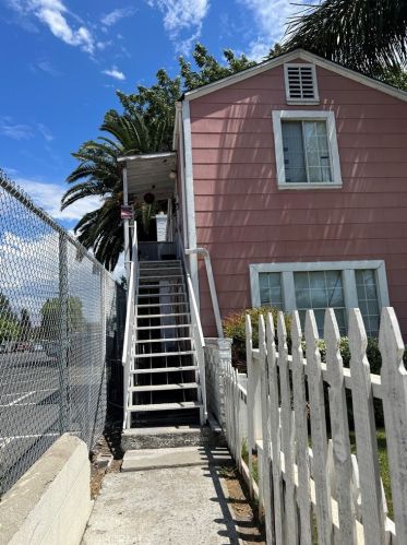 1237 F St, San Bernardino, CA 92405-4765