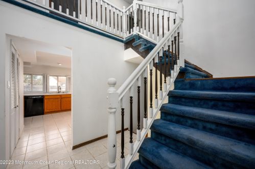 3 Salem Ln, Jackson Twp, NJ 08527-1210