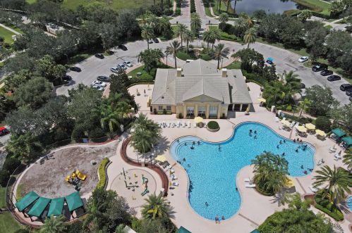 11964 Crestwood Cir, Port Saint Lucie FL  34987-2738 exterior