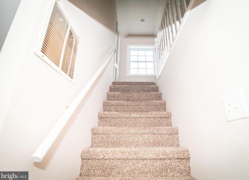 11 Orchard Ave, Blenheim NJ  08012-5361 exterior