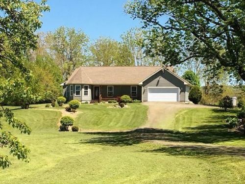 7470 Hardenburg Rd, Westfield, NY 14787-9620