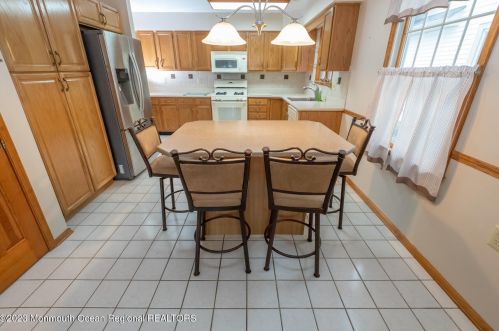 30 Baker Dr, Jackson Twp NJ  08527 exterior