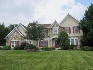 8845 Clearwater Cir, Fogelsville, PA 18051-2045