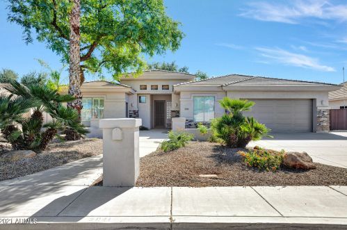 3041 Adobe St, Mesa, AZ 85213-6919