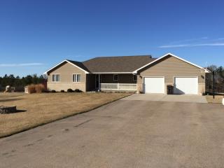 2960 102nd St, Kearney, NE 68847-4203