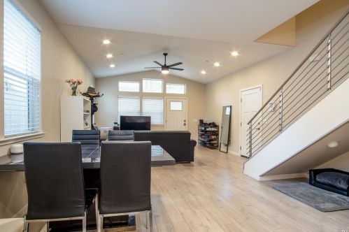 123 Frd St, Ukiah CA  95482-4058 exterior