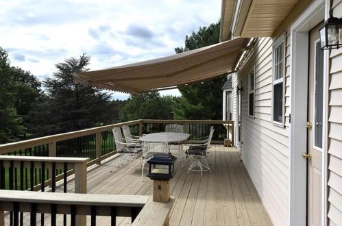 4438 Bachman Dr, Schnecksville PA  18078-2246 exterior