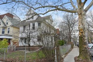 404 Albemarle Rd, Brooklyn, NY 11218-2312