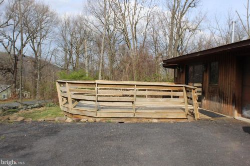 69 Eagle Trl, Charnita PA  17320-8104 exterior