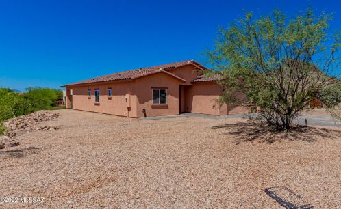 2200 Lone Star Pl, Tucson, AZ 85713-6732