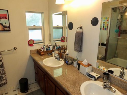 362 Orizaba Ave, Long Beach CA 90803-5854 exterior