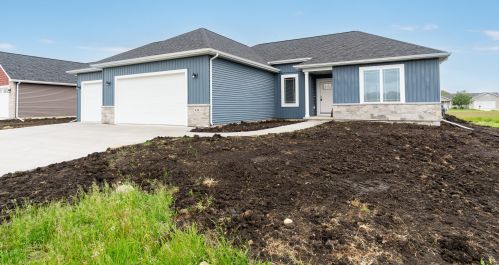 309 Autumn Ln, Campbellsport, WI 53010-2237
