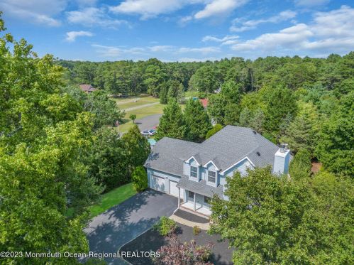 117 Frank Applegate Rd, Jackson Twp NJ  08527-2454 exterior