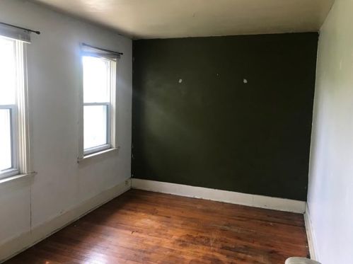 4033 Murray Ave, Pittsburgh PA  15217-2701 exterior