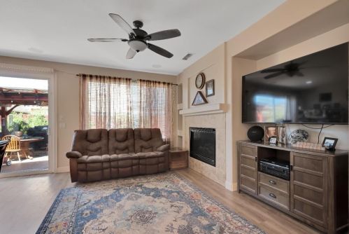 12217 Conservancy Way, Rancho Cordova CA  95742-7763 exterior