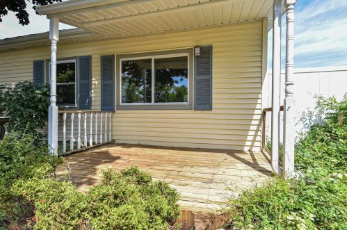 1712 24th St, Kenosha, WI 53140-1848
