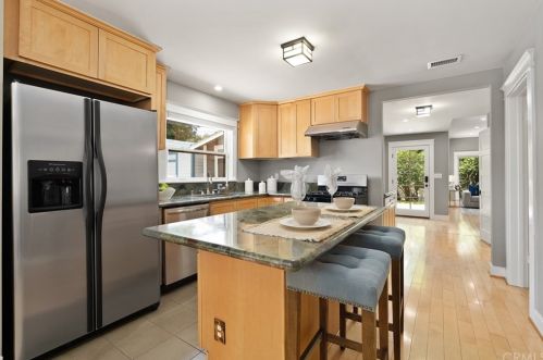 1036 Hope St, South Pasadena CA  91030-2543 exterior