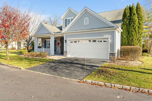 6 Louden Loop, Mount Sinai, NY 11766-3410