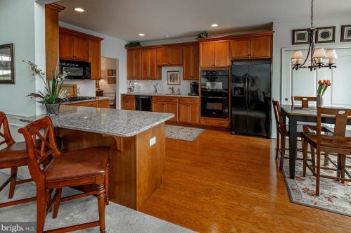 66 Wharton Dr, Glen Mills PA  19342-9522 exterior