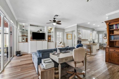 114 Poinciana Dr, Jupiter FL  33458-2830 exterior