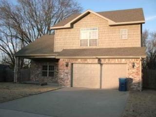 1101 Phoenix St, Bentonville, AR 72712-7662