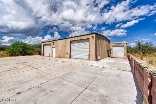 3910 Arabian Dr, Sierra Vista, AZ 85650-9187