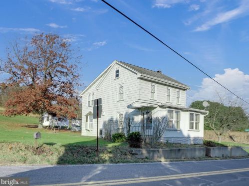 631 Moyers Station Rd, Schuylkill Haven, PA 17972-8994