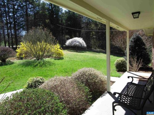 5908 Buffalo River Rd, Earlysville, VA 22936-1714