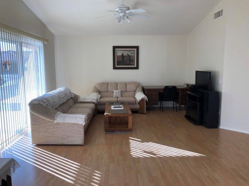 1677 Lindrick Dr, Chandler AZ  85249-8746 exterior