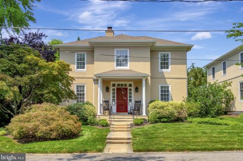 1405 Clinton St, Wilmington, DE 19806-1312
