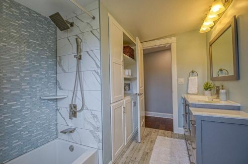 332 Blackhawk Rd, Beaver Falls PA  15010-1406 exterior