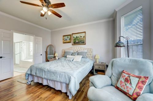 1309 Modena Dr, Pearland TX  77581-5335 exterior