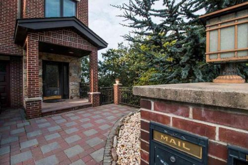 200 52nd St, Bayonne NJ  07002-2110 exterior