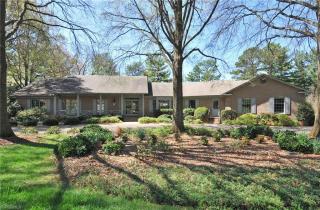 2820 Gateshead Dr, Winston Salem, NC 27106-5203