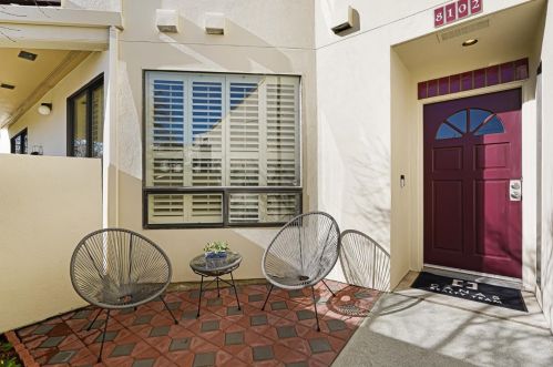 528 Shorebird Cir, Redwood City, CA 94065-1095