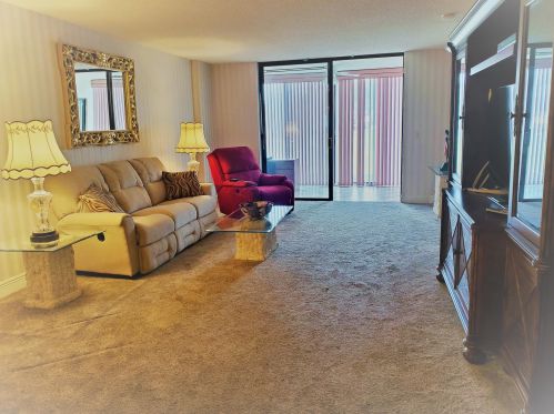 15355 Lakes Of Delray Blvd, Delray Beach FL  33484-4397 exterior